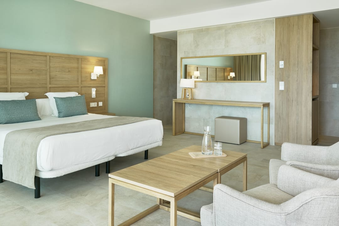 Zimmer Iberostar Waves Cala Domingos