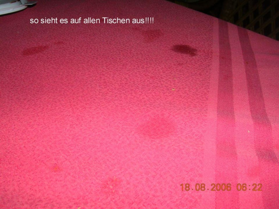  morgens beim Frühstück Hotel African Queen