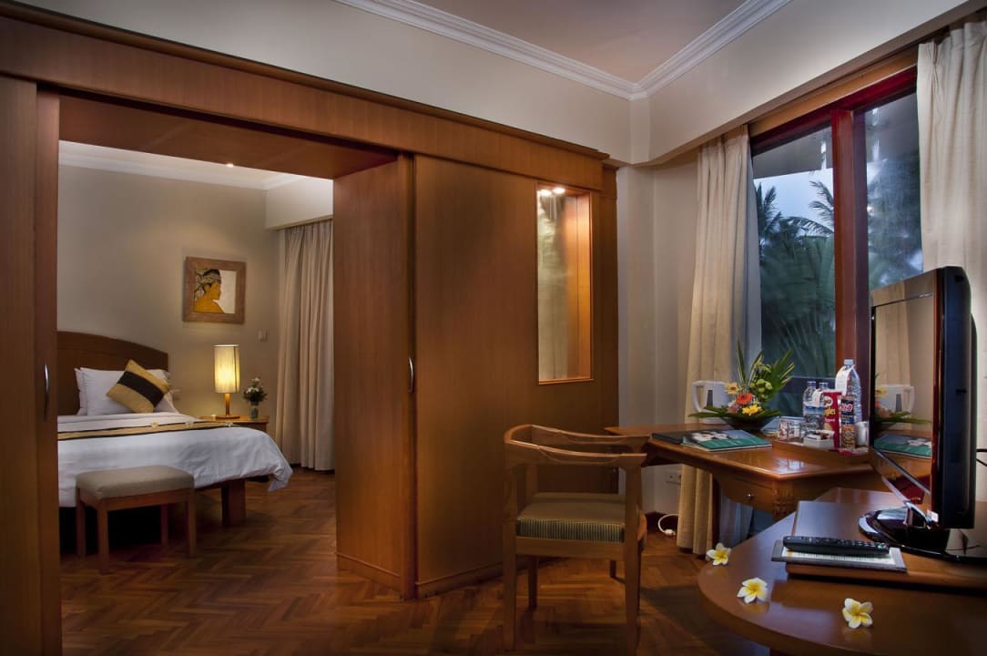 Corner Suite Prama Sanur Beach Bali