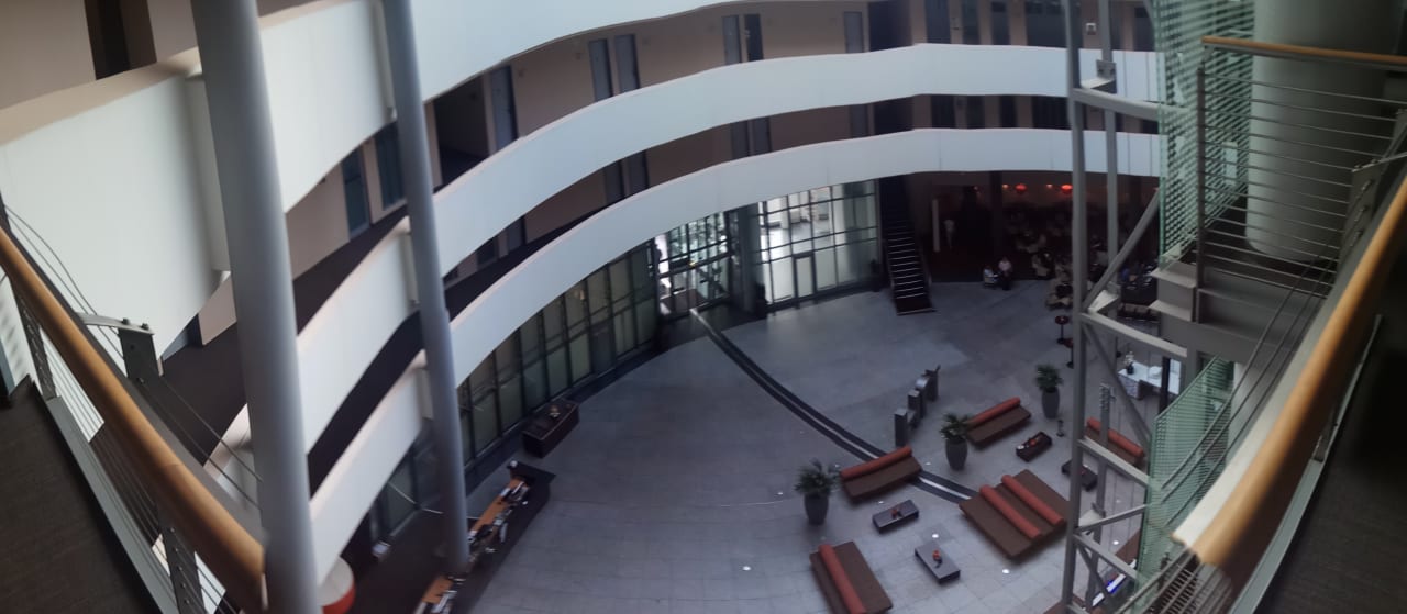 Lobby Hotel NH Düsseldorf City