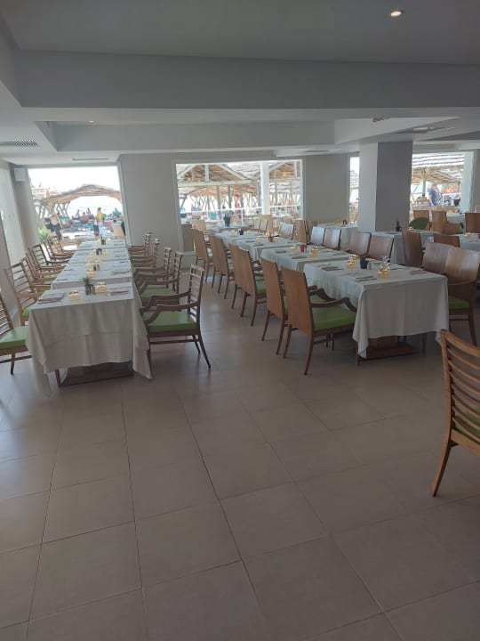 Gastro The Orangers Beach Resort and Bungalows