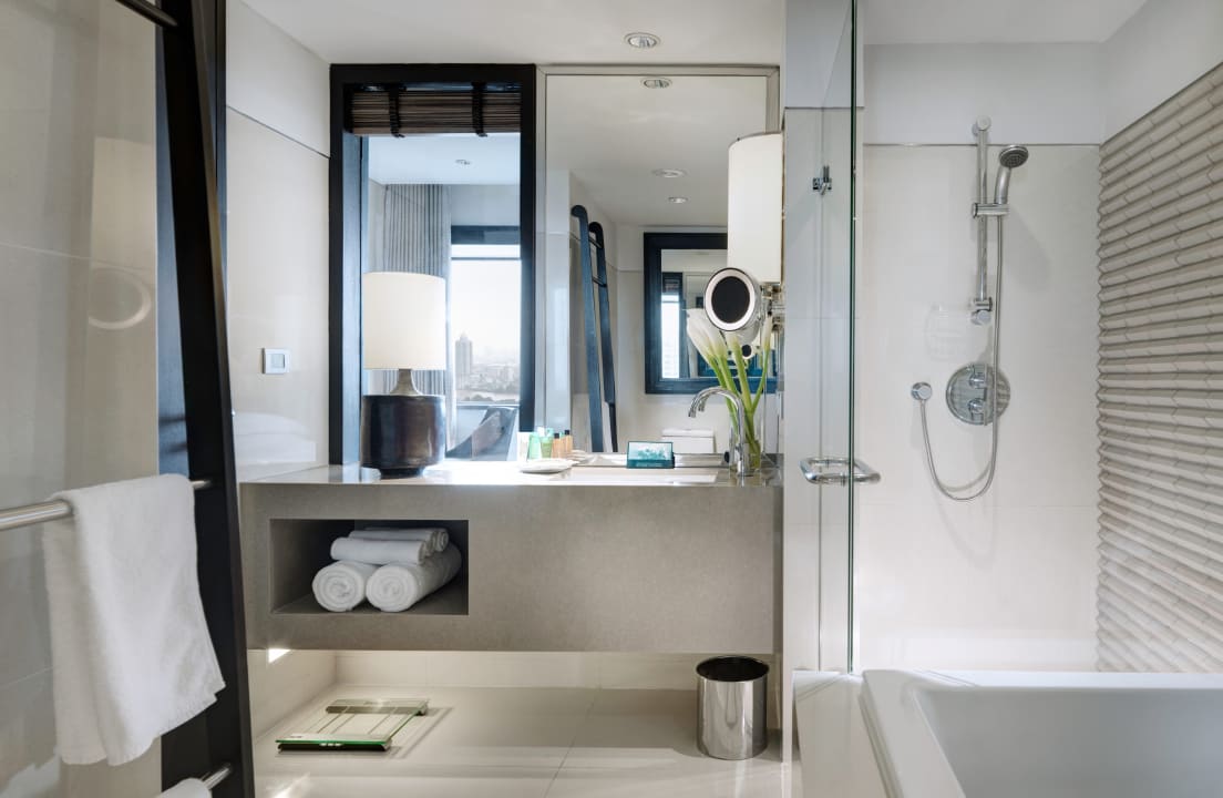 Zimmer Millennium Hilton Bangkok