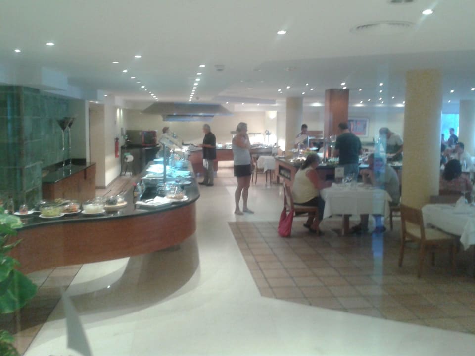 Büffet vom Eingang aus AYA Seahotel - Adults only