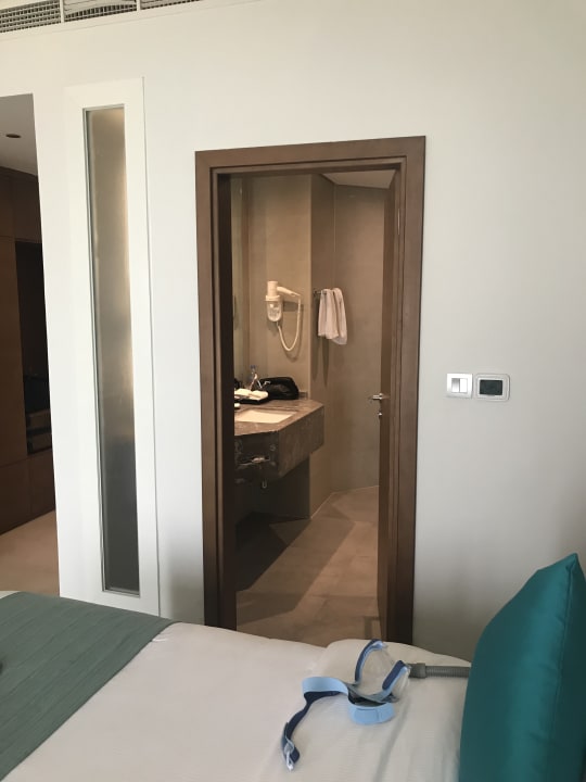 Zimmer Wyndham Garden Ajman Corniche