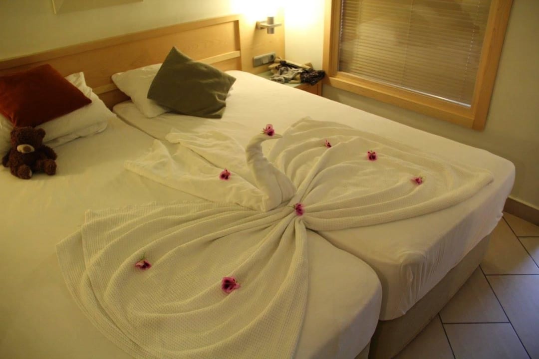 Zimmer wurde super gereinigt und dekoriert Side Mare Resort & Spa