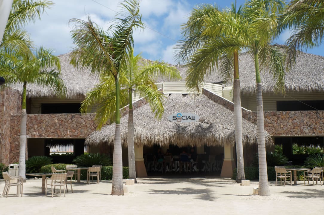 Social bar Royalton Splash Punta Cana