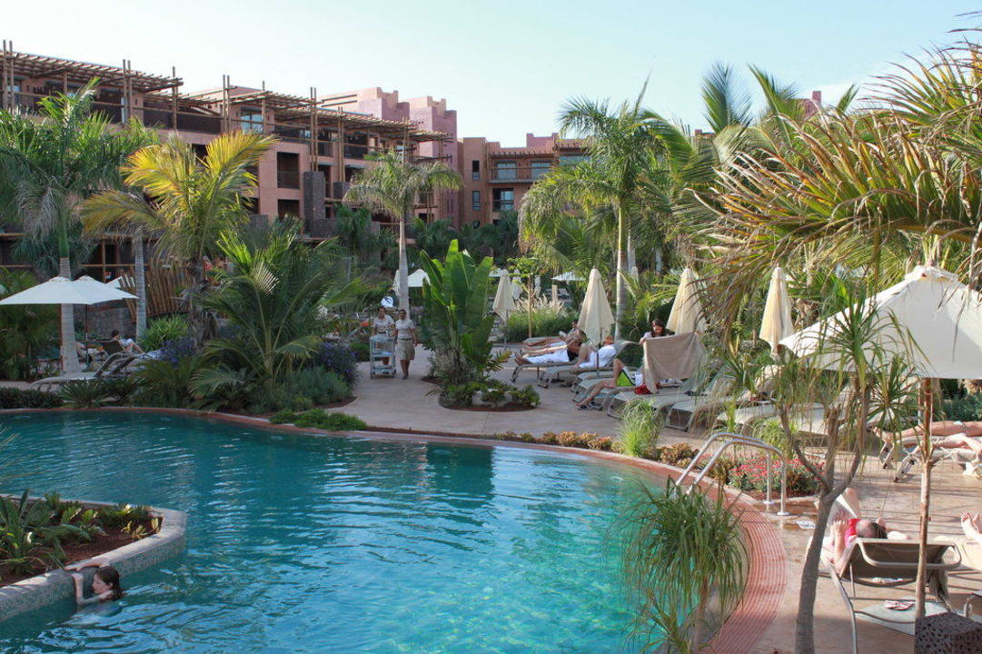 Basen Lopesan Baobab Resort