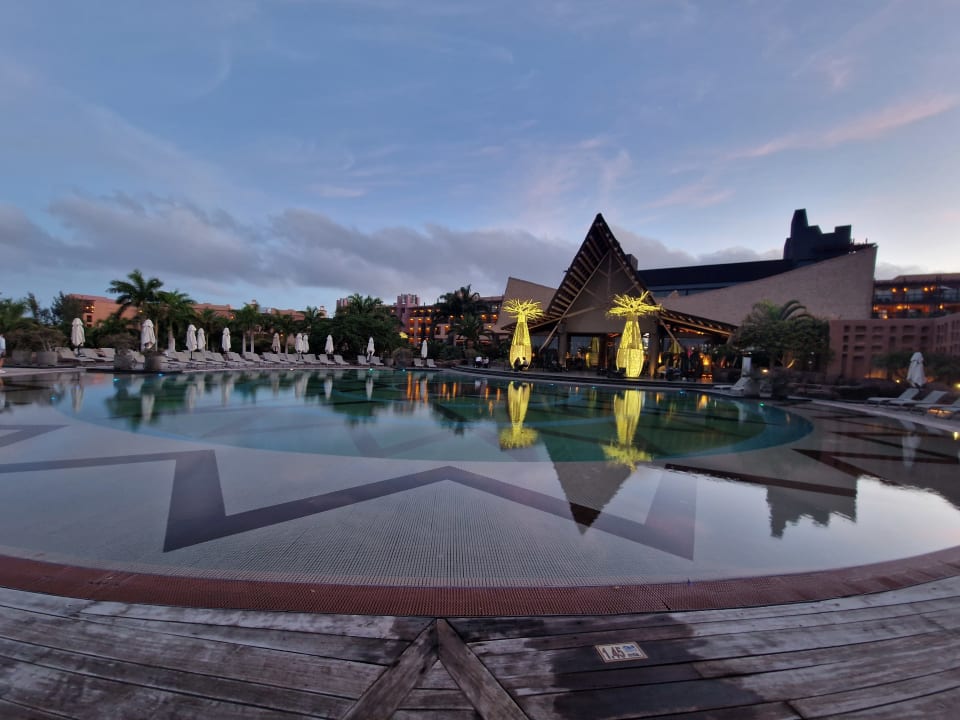 Pool Lopesan Baobab Resort