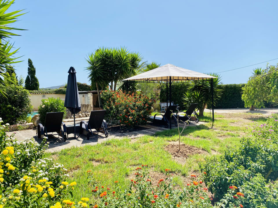 Gartenanlage Finca Oase Can Negre