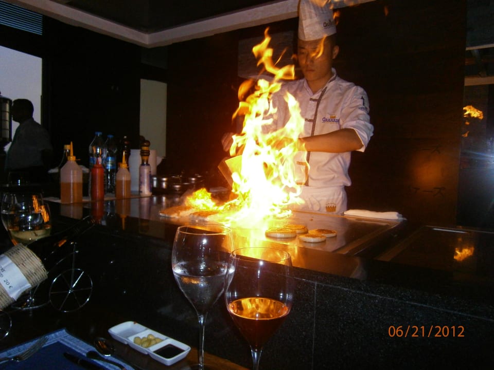 "Teppanyaki " japanische Küche Granada Luxury Okurcalar