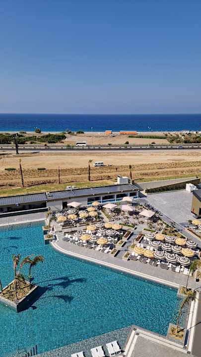 Pool PALEMON Resort& Spa