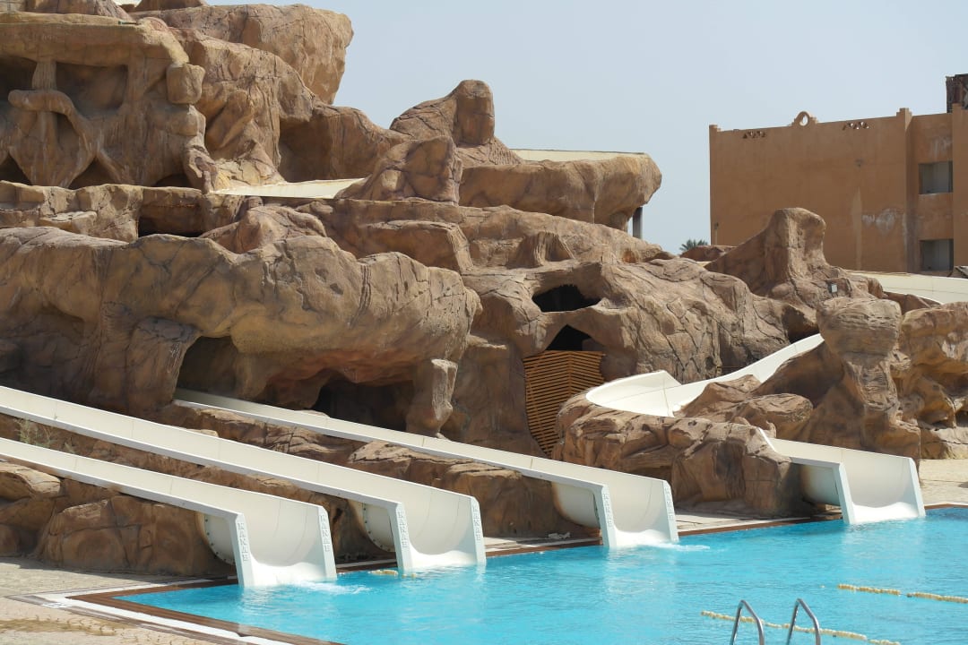 Basen Parrotel Aqua Park Resort