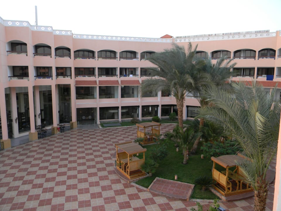 Ранее утро Beach Albatros Resort
