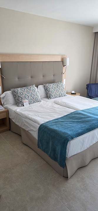 Zimmer allsun Hotel Cristóbal Colón