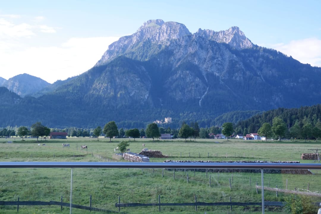 Blick von der Terrassenach Hohenschwangau Hotel Das Rübezahl