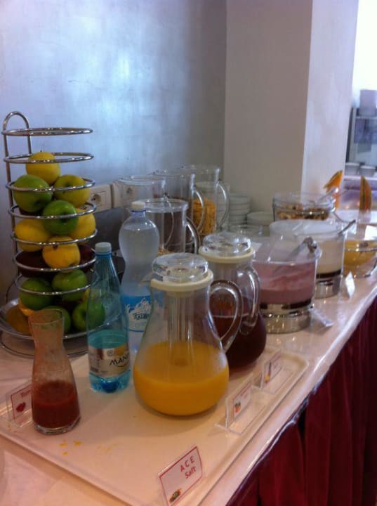 Particolare del buffet AktivHotel SantaLucia