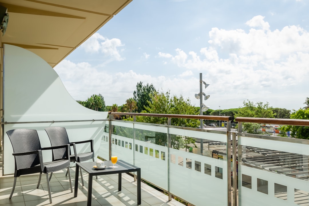 Zimmer ALEGRIA Caprici Verd