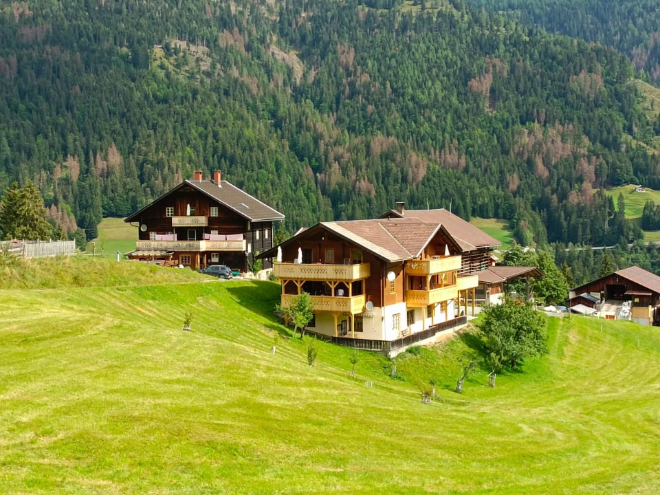 Außenansicht Peintnerhof-Auszeit nehmen Gesundheit fördern