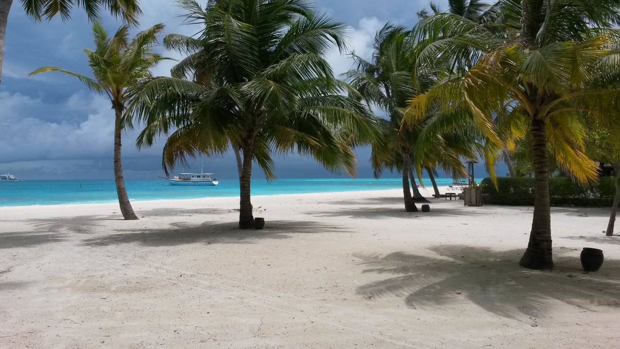 Strand Meeru Maldives Resort Island
