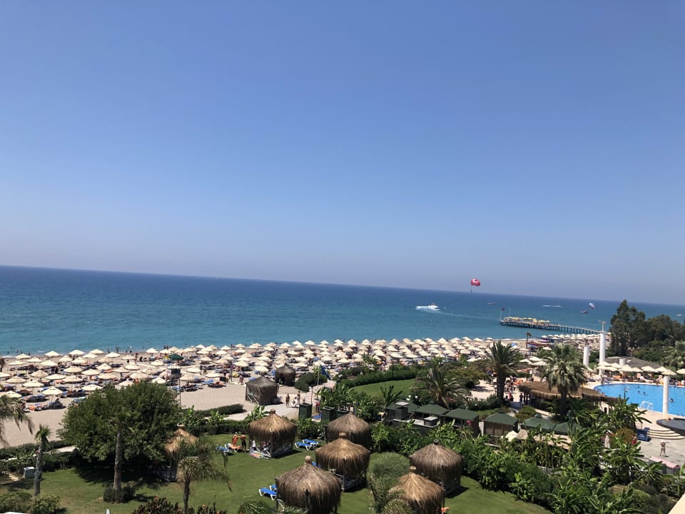 Strand Starlight Resort Hotel