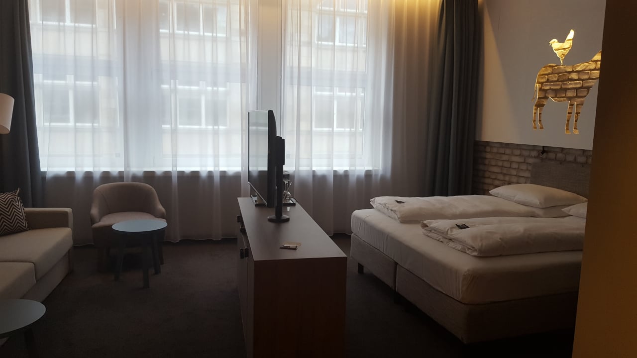 Zimmer H+ Hotel Bremen