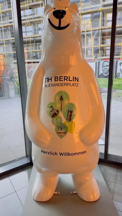 Lobby NH Berlin Alexanderplatz