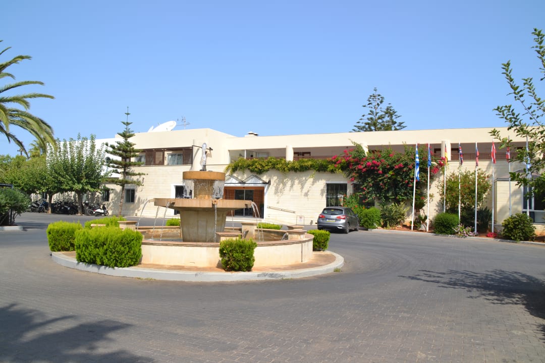 Außenansicht Phãea Cretan Malia