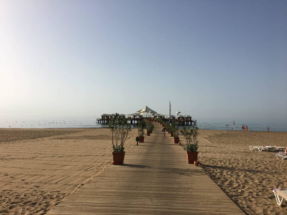 Der Weg zu Steg VONRESORT Golden Beach