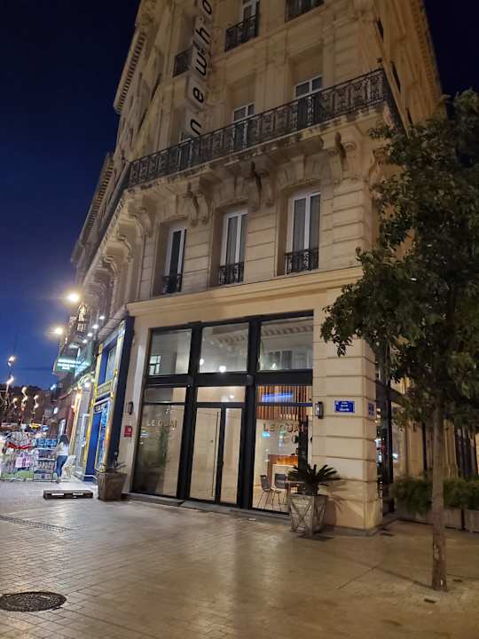 Außenansicht New Hotel Vieux Port