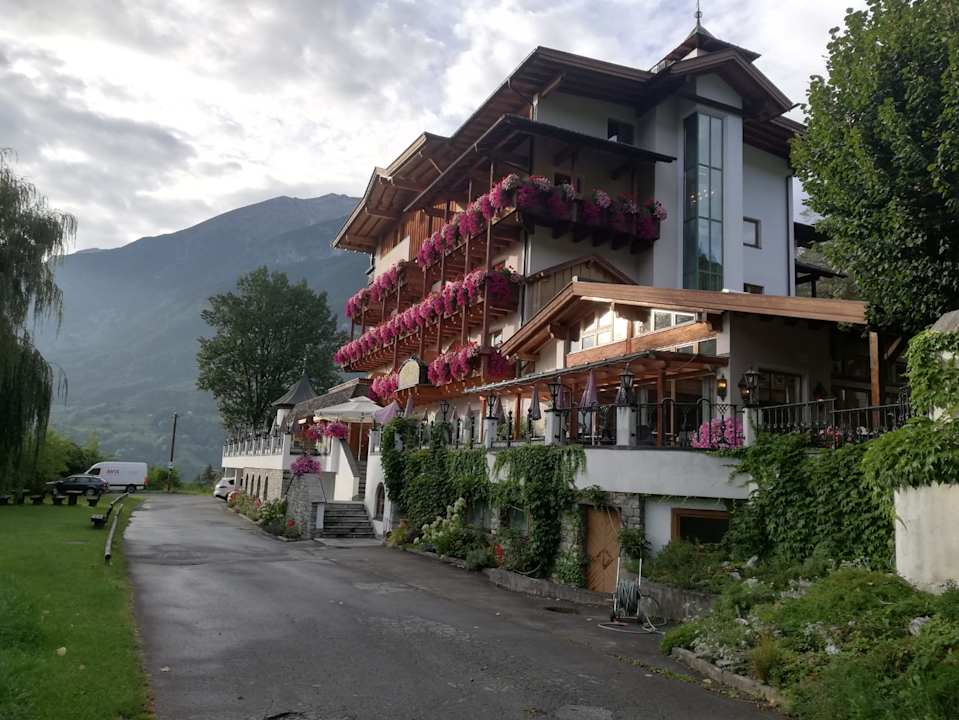 Außenansicht Hotel Tramserhof