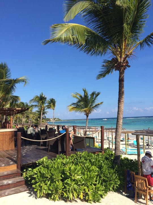 Sushibar am Strand Akumal Bay Beach & Wellness Resort