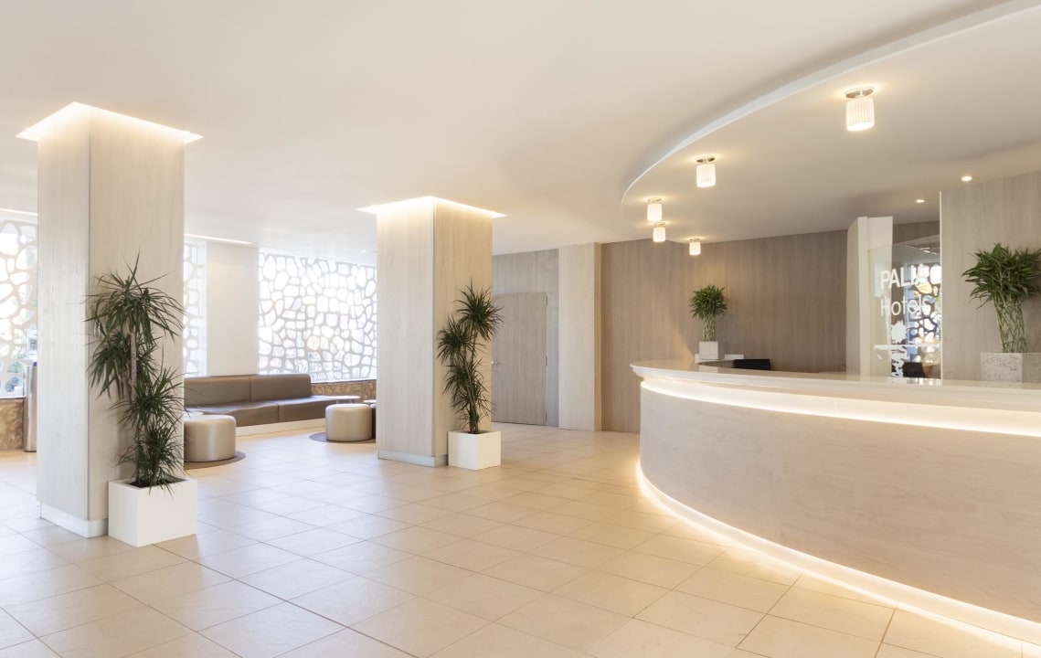 Lobby Hotel Palia Maria Eugenia