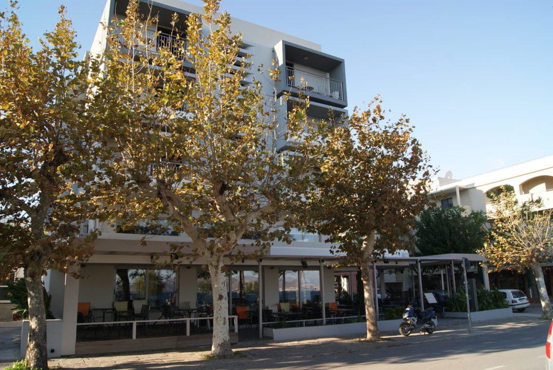 Ansicht von der Promenade Infinity Hotel