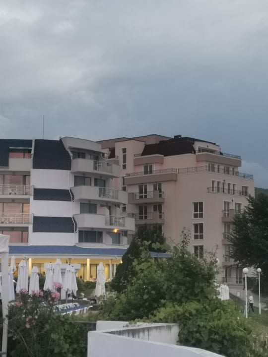 Außenansicht Hotel Sineva Beach