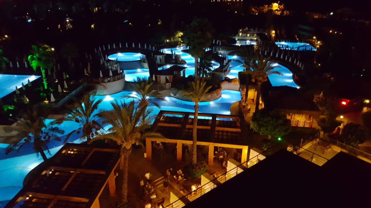 Auch nachts wunderschön! Fame Residence Lara & Spa