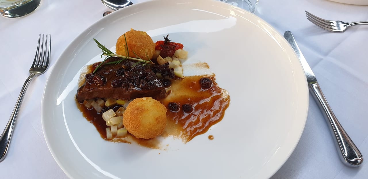 Gastro Hotel Holzapfel