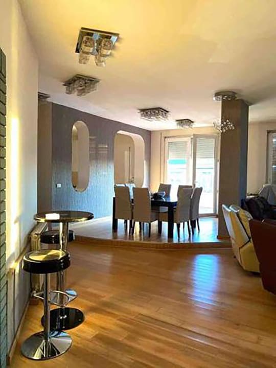 Zimmer Penthouse ORION Tirana