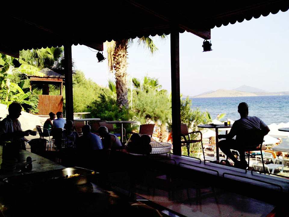 Beachbar mit Blick zum Meer Jura Hotels Bodrum Resort
