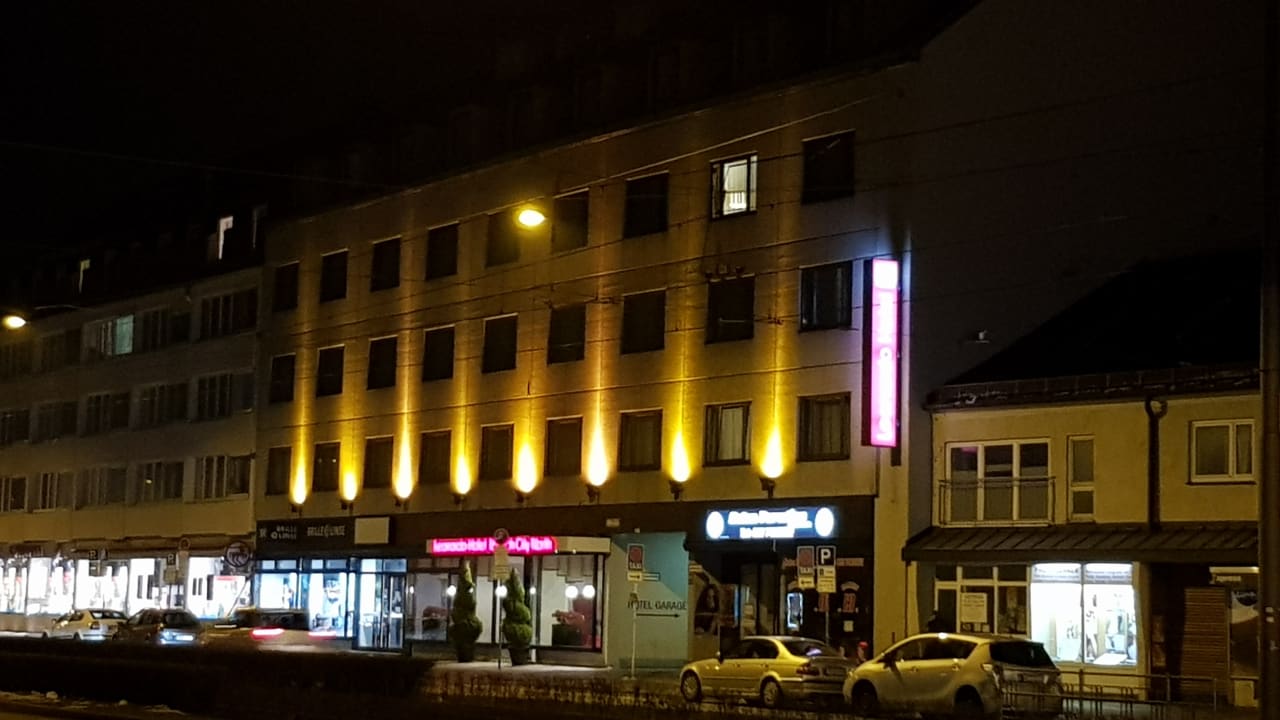 Außenansicht Leonardo Hotel Munich City North