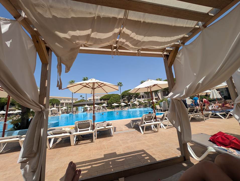 Pool Valentin Sancti Petri