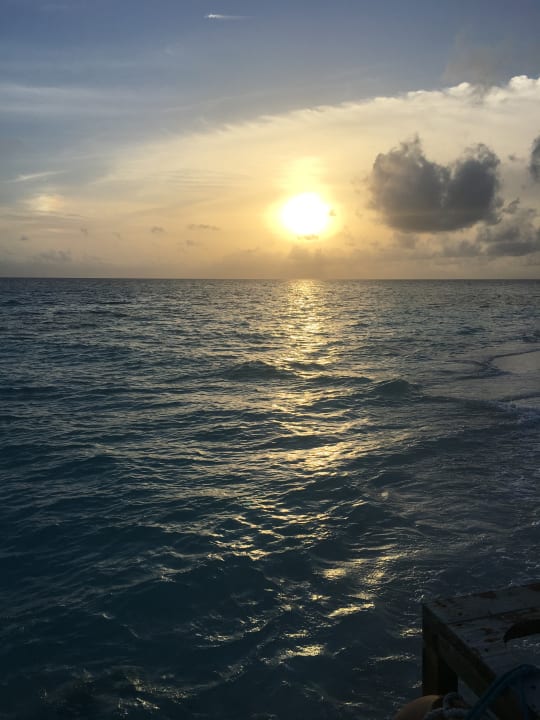 Strand Veligandu Maldives Resort Island