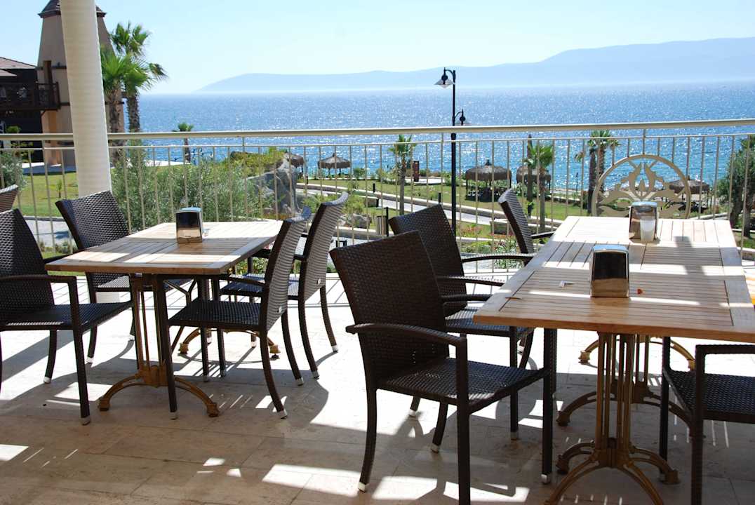 Bufet przy plaży Royal Teos Thermal Resort Clinic & SPA