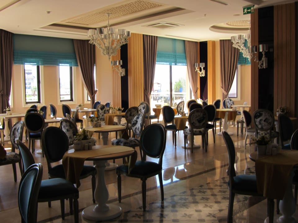 Brasserie Villa Side Residence