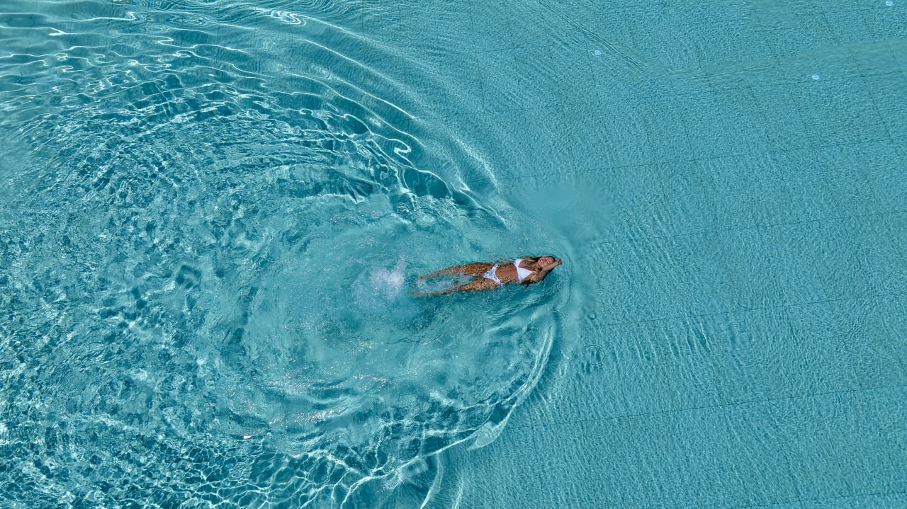 Pool Vantaris Luxury Beach Resort