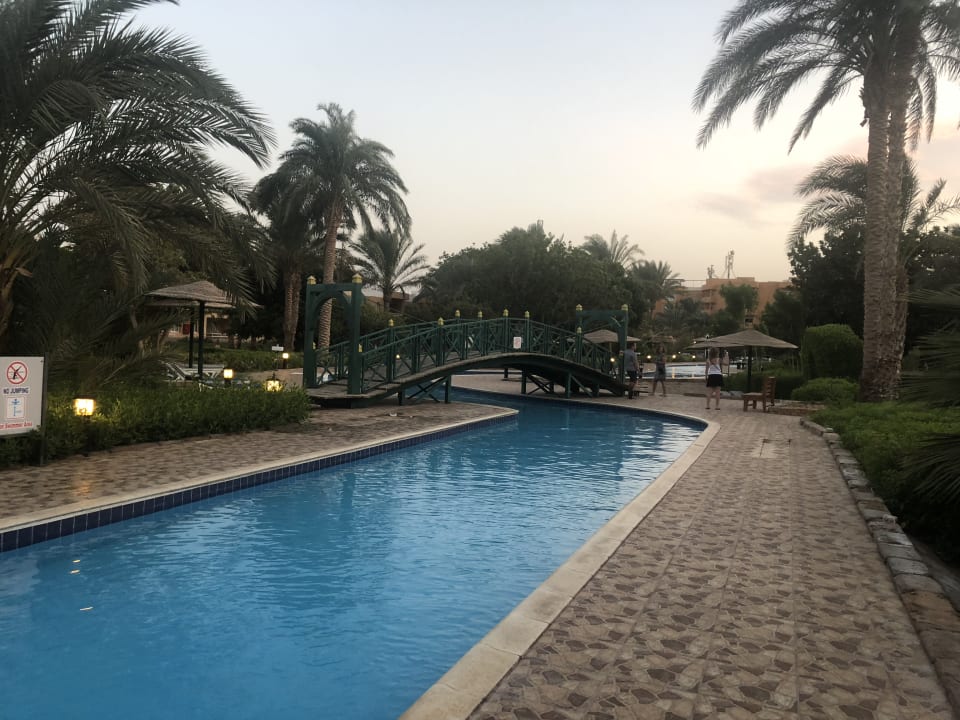Pool Golden Beach Resort
