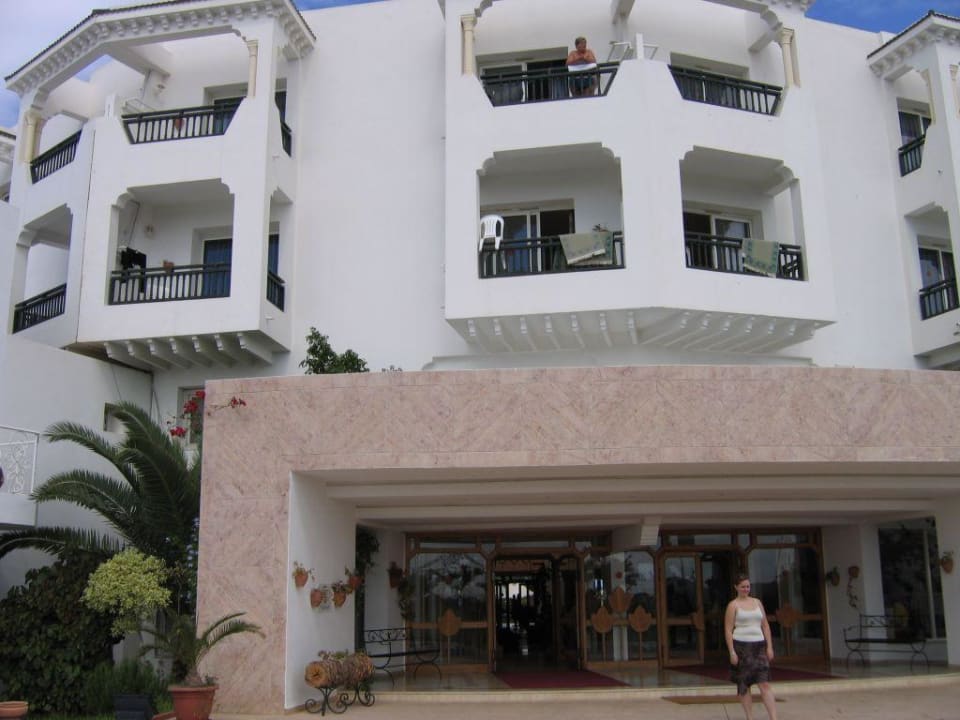 Hoteleingang Palmyra Golden Beach