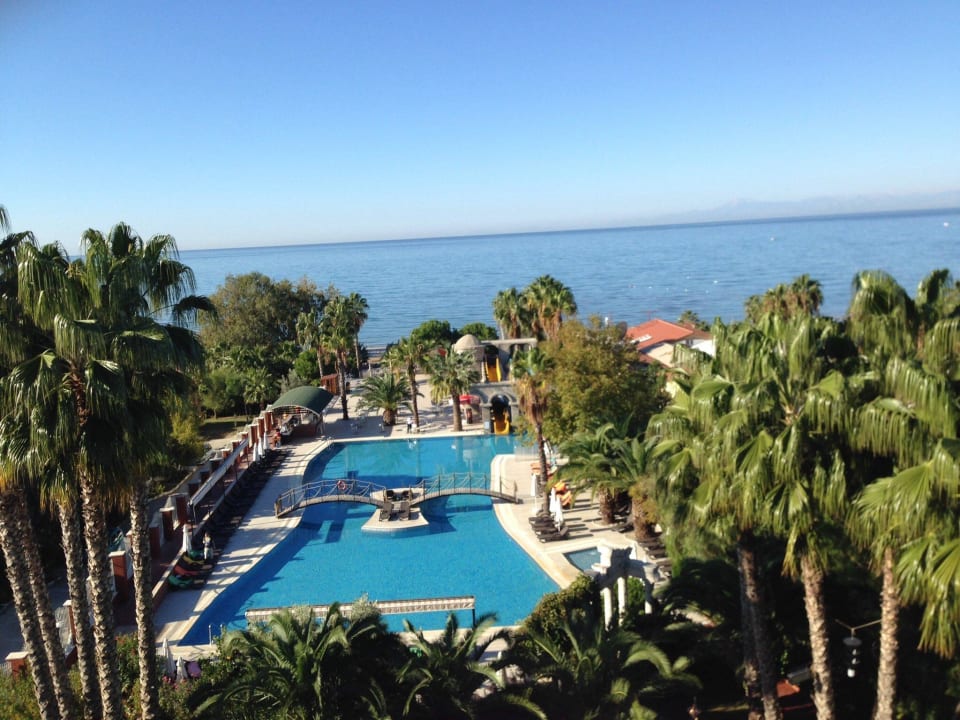 Blick Pool Hotel Thalia Unique