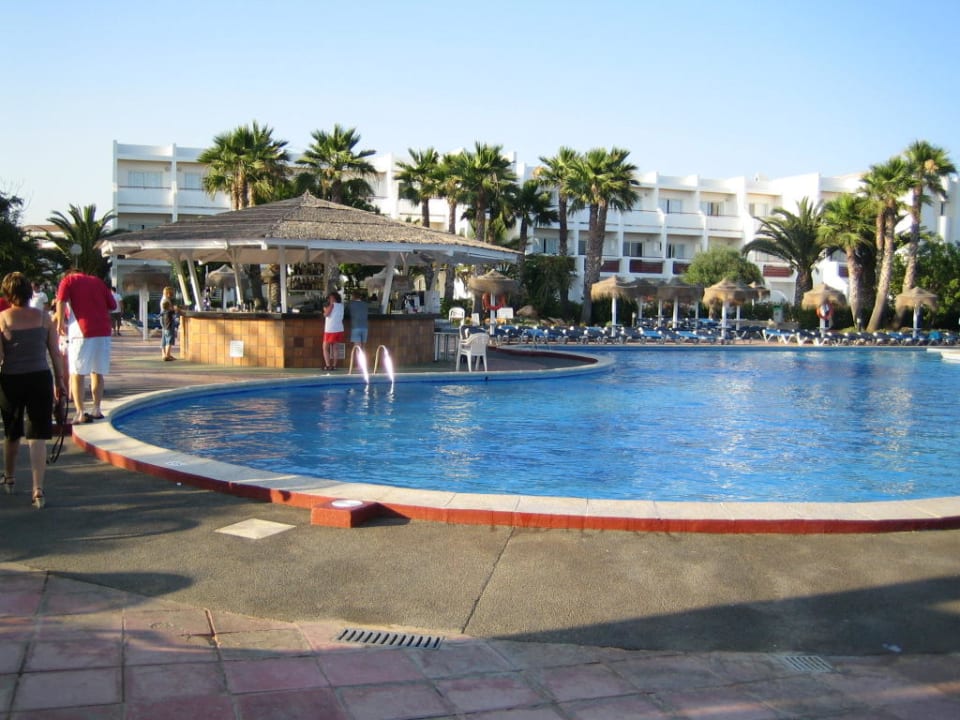 Poolbar Grand Palladium White Island Resort & Spa