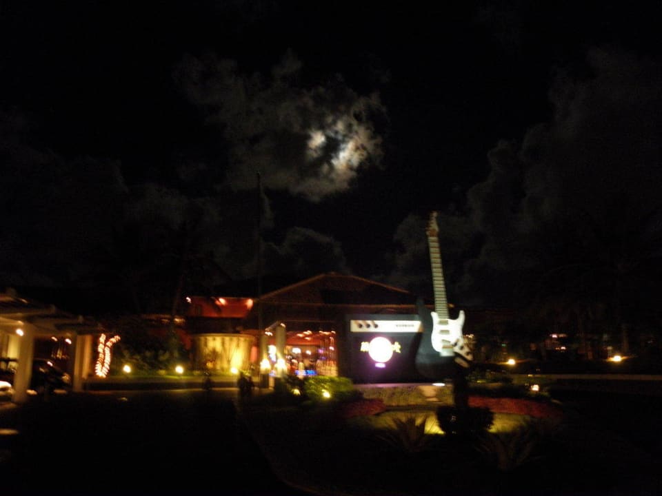 By night Hard Rock Hotel Bali