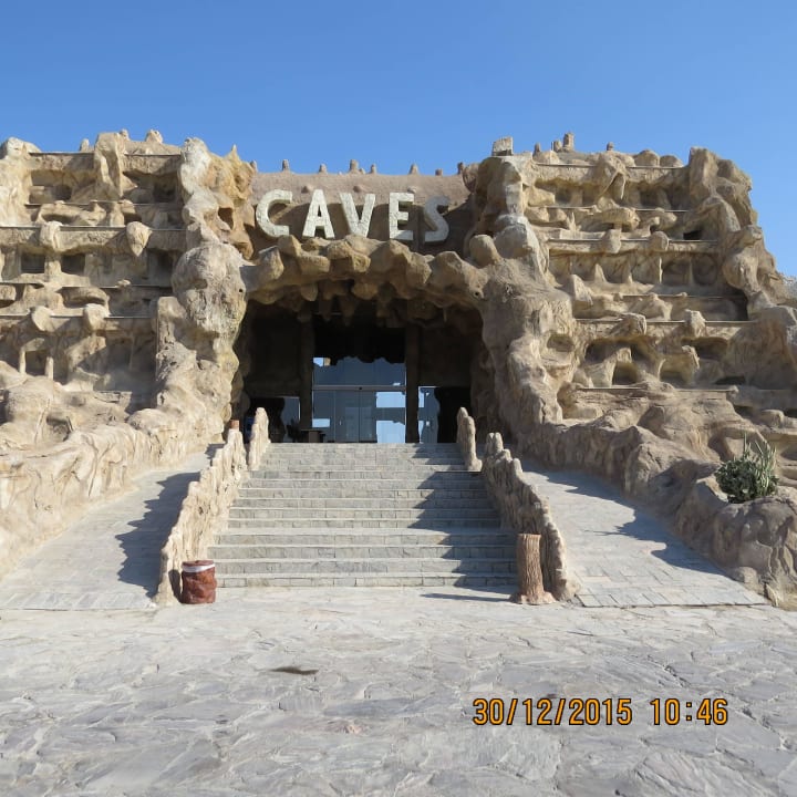 Von den Geschäften aus gesehen Hotel Caves Beach Resort (Adults Only)